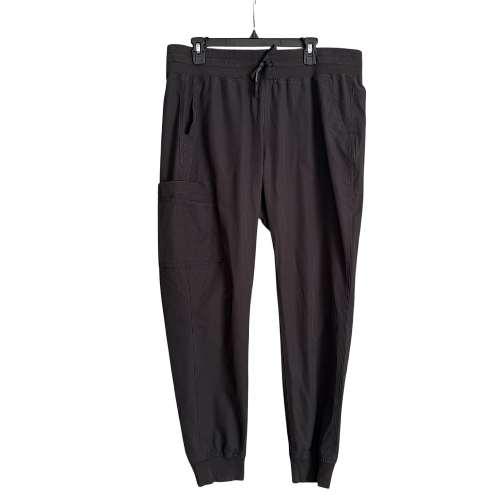 Carhartt Women's Black Scrub Set - Top & Jogger Pants - Picture 2 of 7